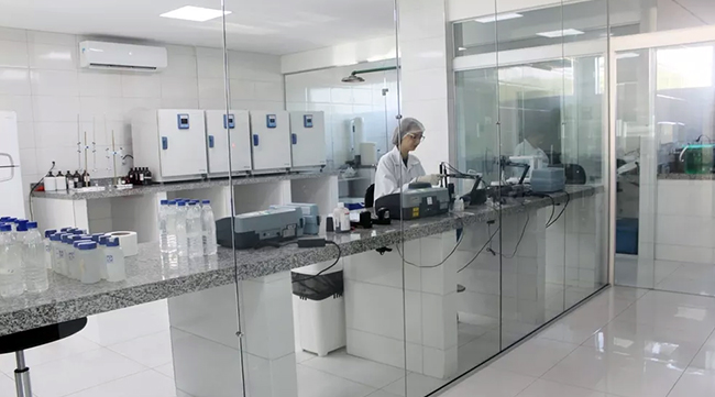 Laboratório físico-químico ganhou ainda mais espaço e novos equipamentos. | Foto: Ascom Águas de Teresina